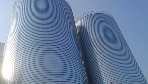 江达2座混凝土高架卷板仓